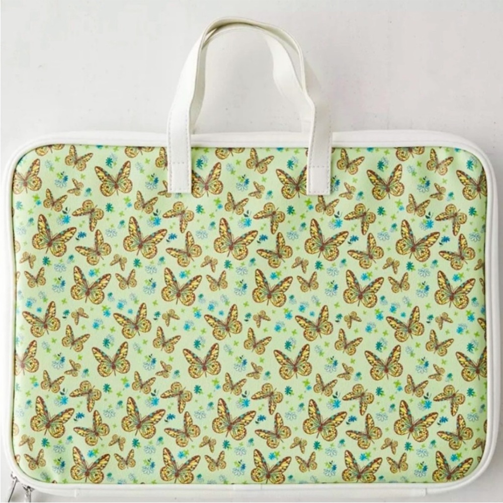 Wildflower Printed Butterflies 16" Laptop Case